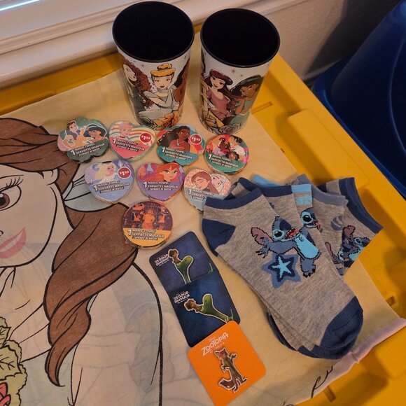 Vintage Kids Disney Bundle - Picture 4 of 8